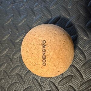 Coengwo Cork Massage Ball